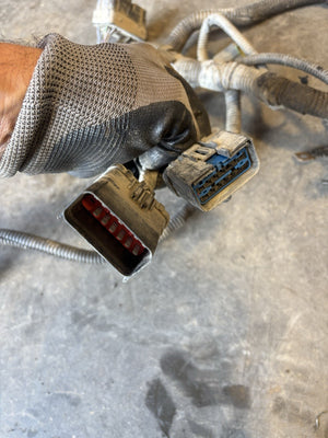 Early 2004 DODGE RAM CUMMINS ENGINE WIRING HARNESS PN 3965109