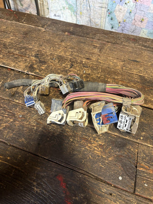 2006 DODGE RAM 5.9L CUMMINS TIPM INTEGRATED CONTROL MODULE PIG TAILS