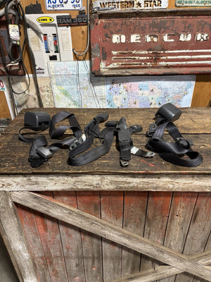 1989 - 1993 DODGE RAM 1ST GEN GREY BENCH SEAT SEATBELT BELT SET