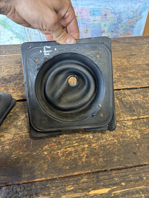 1989 - 1993 DODGE RAM 1ST GEN CUMMINS OEM SHIFT SHIFTER BOOT SET