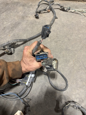 2004 2005 DODGE RAM CUMMINS ENGINE BAY WIRING HARNESS 56051898AA