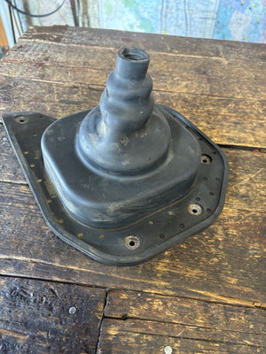 2002 - 2005 Dodge Ram 1500 2500 3500 Manual Inner Shifter Boot OEM 52107792