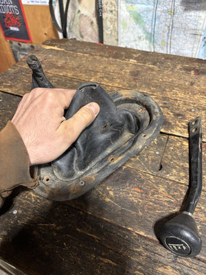 1989-1993 1ST GEN DODGE RAM CUMMINS 4X4 SHIFTER BOOT SET