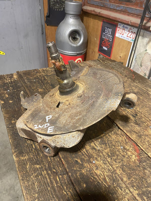 1994 - 1998 DODGE RAM 2500 CUMMINS 2WD STEERING KNUCKLE SPINDLE PASSENGER SIDE