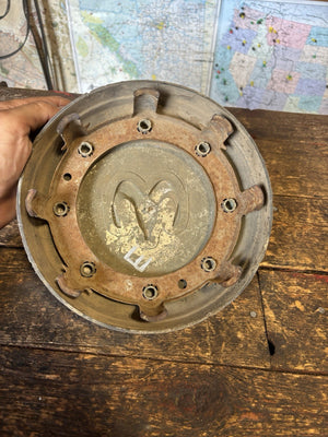 2003 - 2012 DODGE RAM 3500 DUALLY FRONT HUB CENTER CAP 52106876