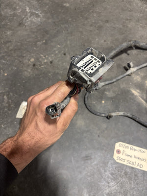 2007 2008 DODGE RAM 1500 CHASSIS FRAME HARNESS 56055681ad 4dr Shortbox