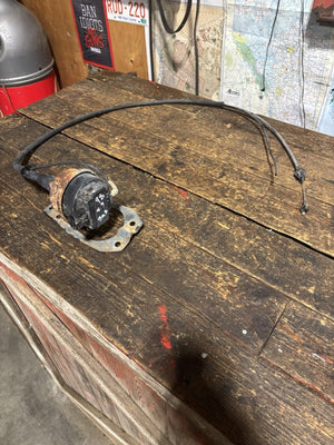 1996 - 2002 DODGE RAM GAS CRUISE CONTROL VACUUM ACTUATOR & CABLE 52078598