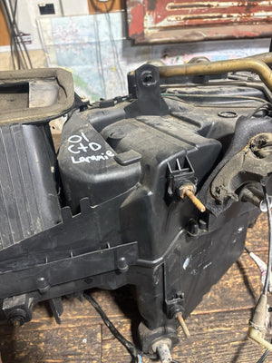 1999 - 2002 Dodge Ram 2500 3500 Cummins HVAC heater AC box 55055893AG