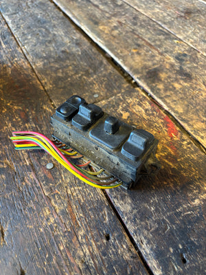 1998 - 2002 DODGE RAM 1500 2500 3500 DRIVER SEAT SIDE CONTROLS SWITCH 56045025AA