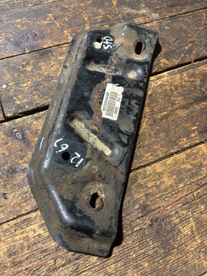 2004 - 2012 DODGE RAM 2500 3500 CUMMINS G56 MANUAL TRANSMISSION MOUNT 52121491AC