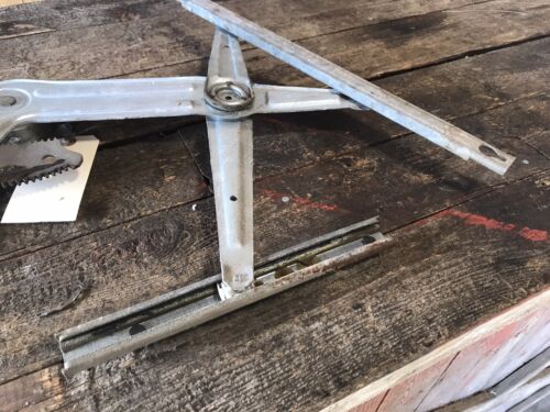 2003-2009 DODGE RAM 1500 2500 3500 DRIVER LH REAR WINDOW MOTOR ASSEMBLY &amp; GUTS