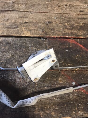 1989-1993 DODGE RAM 150 250 350 PASS SIDE INTERIOR DOOR HANDLE ASSEMBLY &amp; RODS