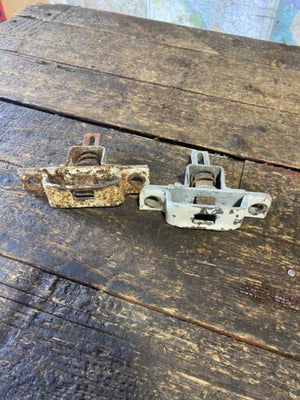 1970'S DODGE RAM TAILGATE LATCHES LATCH PIECES