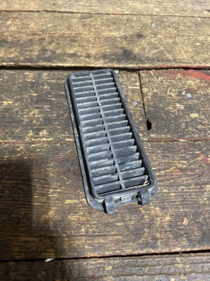 1989-1993 DODGE RAM 150 250 350 FIRST GEN CUMMINS DOOR PLASTIC VENT 4354570