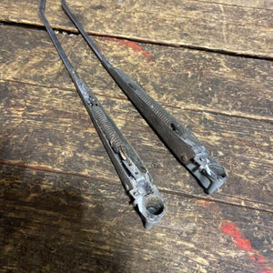 1989-1993 DODGE RAM 150 250 350 CUMMINS WINDSHIELD WIPER ARMS SET OEM