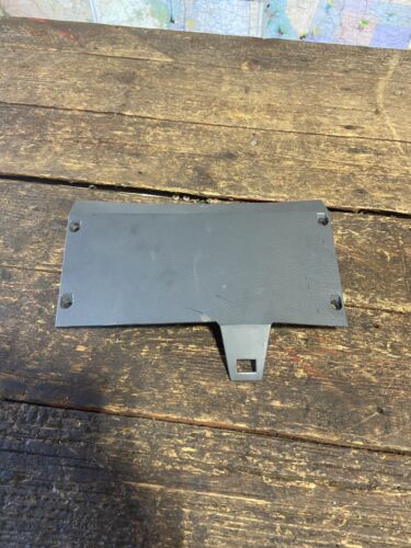 1989 - 1993 DODGE RAM 150 250 350 GREY FUSEBOX HOLDER DASH TRIM 55025634