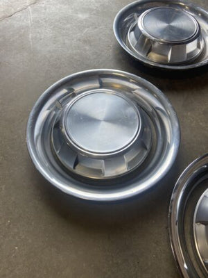 OEM 1989-1993  Hub Cap & Ring Set  1st Gen Dodge Ram 250 Cummins