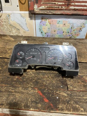 1994-1997 DODGE RAM 2500 3500 CUMMINS GAUGE CLUSTER SPEEDOMETER 56006845 257KMS