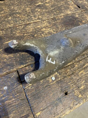 1989-1993 DODGE RAM 5.9 CUMMINS 1st Gen LH VENT GLASS LATCH 1989-1993 DODGE RAM 5.9 CUMMINS 1st Gen LH VENT GLASS LATCH