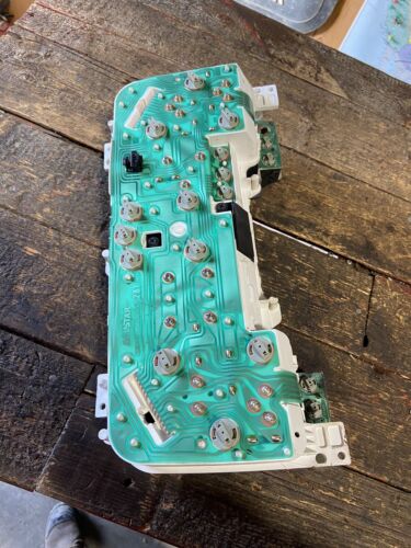 1994-1997 DODGE RAM 2500 3500 CUMMINS INSTRUMENT GAUGE CLUSTER 250KM PN 56006845