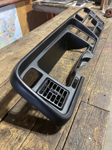 1994 1995 1996 1997 DODGE RAM 1500 2500 3500 RADIO GAUGE SURROUND DASH BEZEL