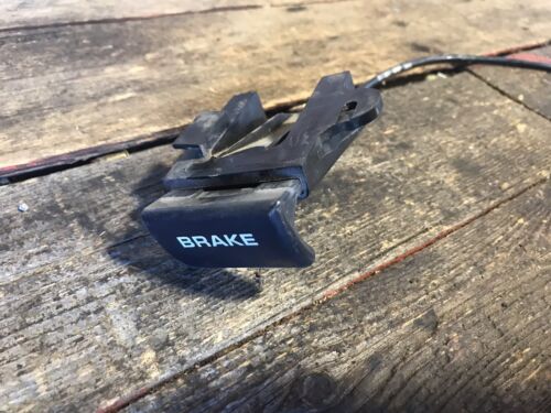 1994 95 1996 1997 DODGE RAM 1500 2500 3500 EBRAKE RELEASE HANDLE CABLE 52078627