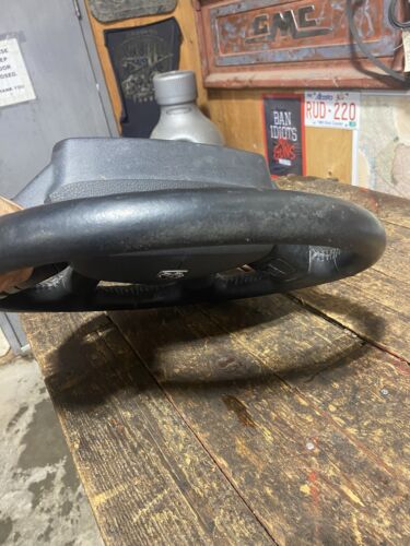 2004 - 2009 DODGE RAM 2500 3500 COMPLETE STEERING WHEEL W CRUISE VOLUME CONTROLS