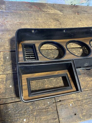 1989 - 1993 DODGE RAM 250 350 CUMMINS WOODGRAIN DASH BEZEL RADIO SURROUND