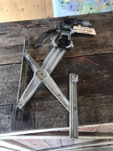 2003-2009 DODGE RAM 1500 2500 3500 PASSENGER FRONT WINDOW MOTOR ASSEMBLY &amp; GUTS