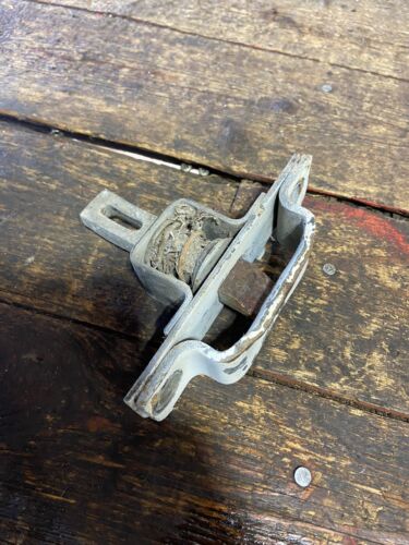 1970&#39;S DODGE RAM TAILGATE LATCHES LATCH PIECES