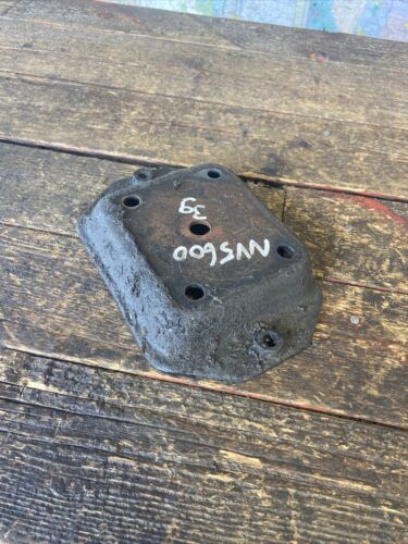 2003 - 2005 DODGE RAM 2500 3500 CUMMINS 6SPD NV5600 TRANSMISSION MOUNT 52021129