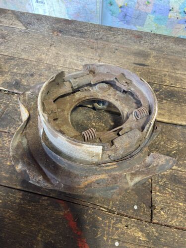 2003-2009 DODGE RAM 2500 SRW REAR EBRAKE HOLDER CALIPER BRACKET PASSENGER SIDE