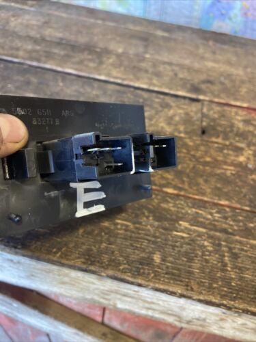 1992 1993 DODGE RAM 250 350 CARGO LIGHT OVERDRIVE SWITCH 1STGEN CUMMINS 56026511