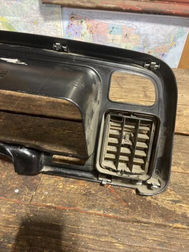 1994 1995 1996 1997 DODGE RAM 1500 2500 3500 RADIO GAUGE SURROUND DASH BEZEL