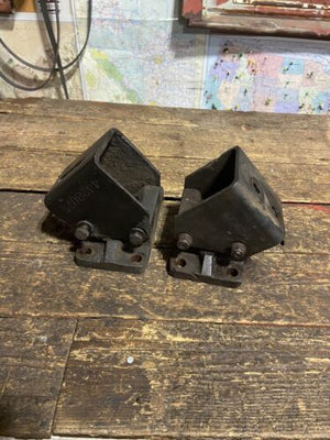 1989 - 1991 DODGE RAM 250 350 CUMMINS NON IC 2WD MOTOR MOUNTS 4428078 4429079