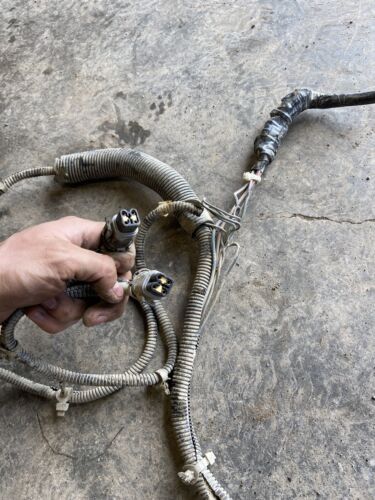 2001 2002 DODGE RAM 3500 CAB &amp; CHASSIS FRAME WIRING HARNESS 56045521AD END CUT