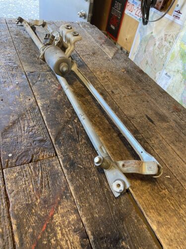 1994-2001 DODGE RAM 1500 2500 3500 CUMMINS WIPER MOTOR &amp; WIPER ARM ASSEMBLY 