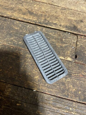 1989-1993 DODGE RAM 150 250 350 FIRST GEN CUMMINS DOOR PLASTIC VENT 4354570