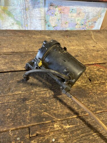 1997 1998 1999 DODGE RAM 2500 3500 12V 24V CUMMINS FUEL FILTER HOUSING 3943976