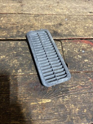 1989-1993 DODGE RAM 150 250 350 FIRST GEN CUMMINS DOOR PLASTIC VENT 4354570