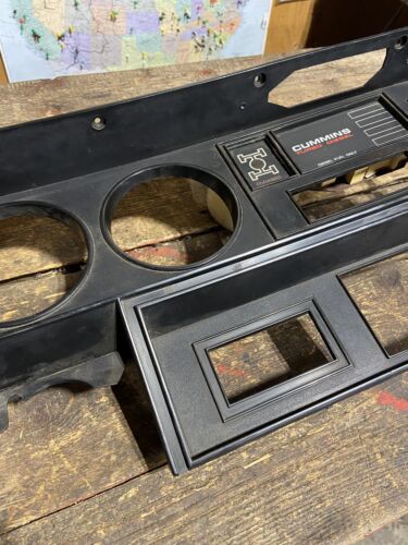 1989-1993 DODGE RAM 250 350 CUMMINS BLACK DASH BEZEL &amp; MESSAGE CENTER 1991-1993