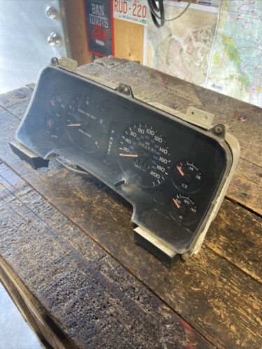 1994 19951996 1997 DODGE RAM 2500 3500 CUMMINS INSTRUMENT GAUGE CLUSTER 56006845