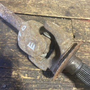 1994-1998 DODGE RAM 2500 3500 DANA 60 DRIVER SIDE AXLE AND STUB SHAFT