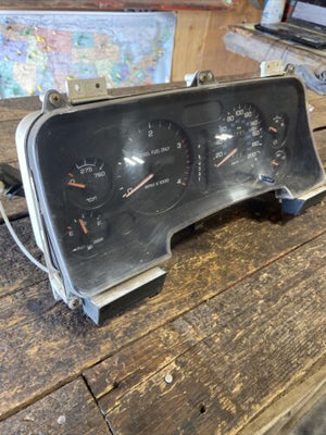 1994 19951996 1997 DODGE RAM 2500 3500 CUMMINS INSTRUMENT GAUGE CLUSTER 56006845