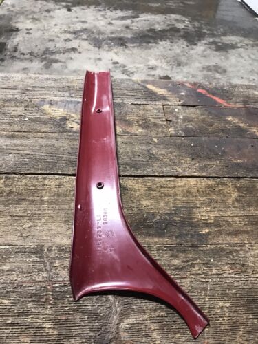 1989-1993 DODGE RAM 150 250 350 1ST GEN RED DRIVERS A PILLAR TRIM 4168239 - LT