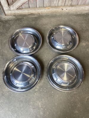 OEM 1989-1993  Hub Cap & Ring Set  1st Gen Dodge Ram 250 Cummins