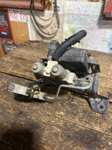 1998 DODGE RAM 2500 2WD CUMMINS ABS BRAKE MODULE 52009710AE
