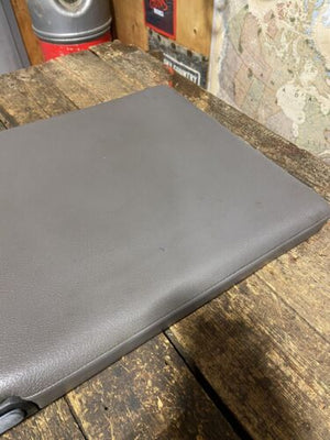 1994-1997 DODGE RAM 1500 2500 3500 CENTER SEAT CONSOLE LID ARM REST GREY REG CAB