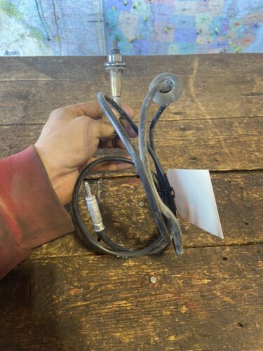 1989 - 1993 DODGE RAM 1ST GEN 150 250 350 ANTENNA RADIO CABLE &amp; BASE