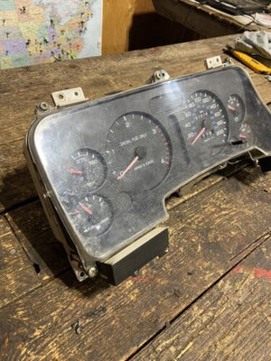 1994-1997 DODGE RAM 2500 3500 CUMMINS GAUGE CLUSTER SPEEDOMETER 56006845 257KMS